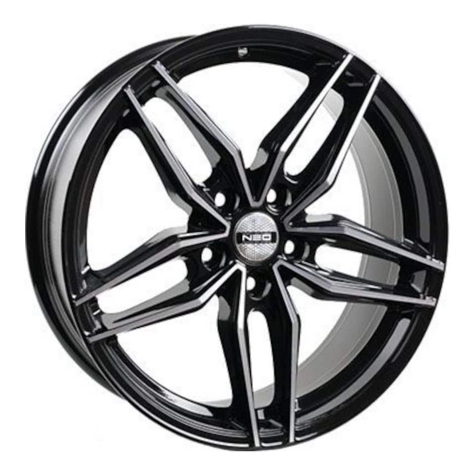 Neo  882 N  8,0R18 5*114,3 ET45  d67,1  BD  [N882-818-671-5x1143-45BD]