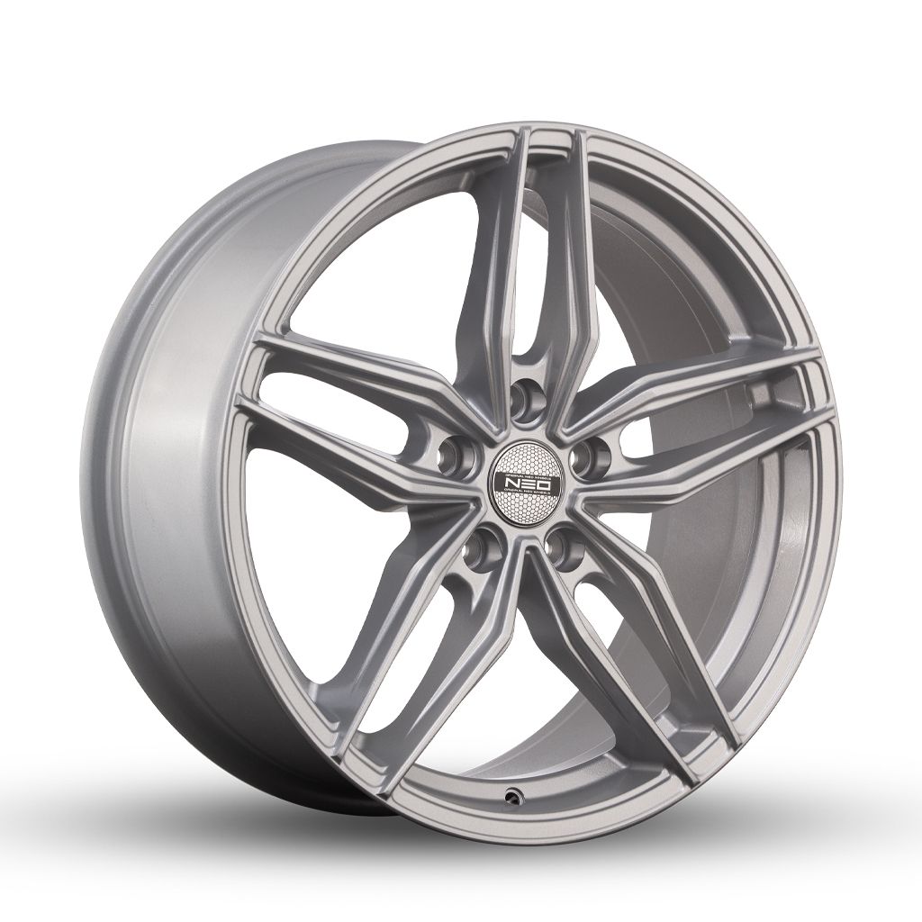 Neo  882 N  8,0R18 5*114,3 ET45  d67,1  S  [N882-818-671-5x1143-45S]