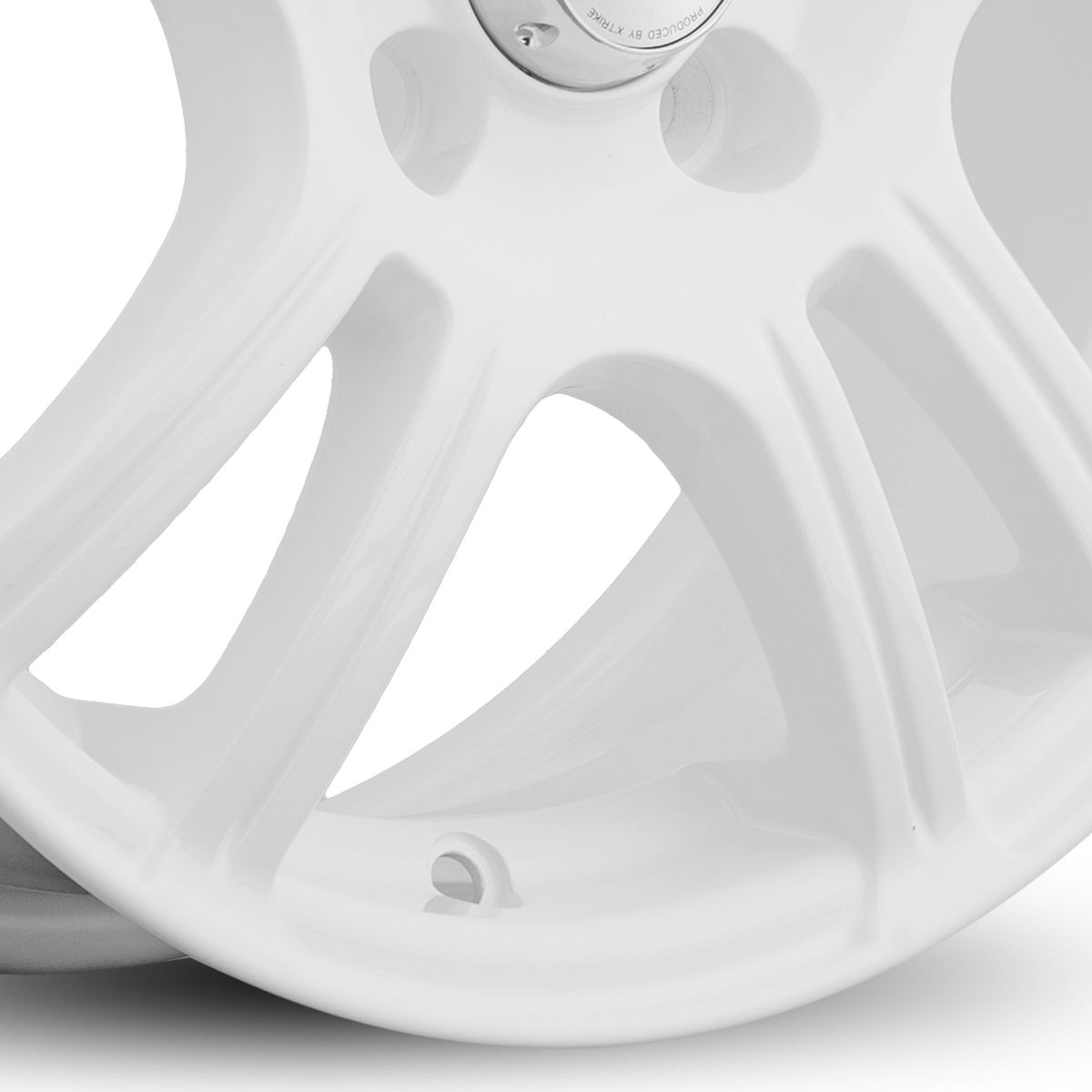 X'trike  X-105М  6,0R15 4*100 ET45  d67,1  W  [76874]