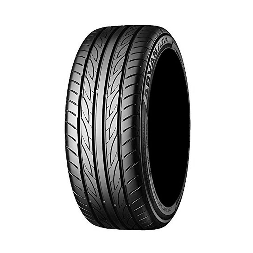 Yokohama  245/40/17  W 95 V701   старше 3-х лет