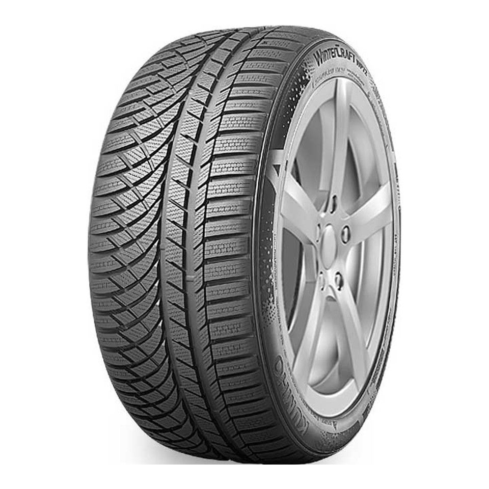 Kumho  255/40/18  V 99 WP-72   старше 3-х лет