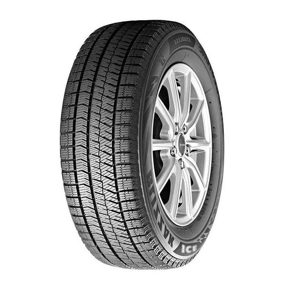 Bridgestone  235/45/18  S 94 ICE  старше 3-х лет