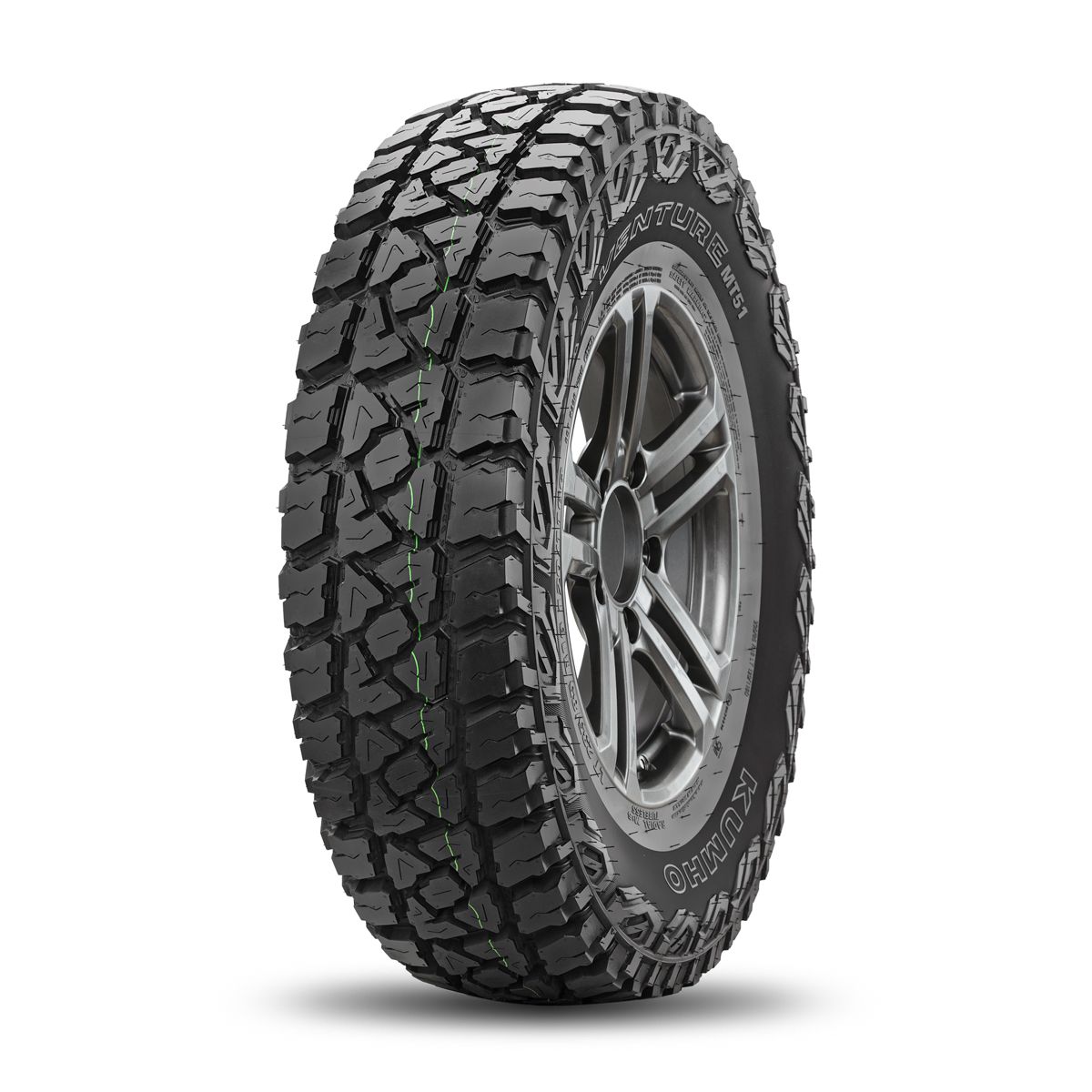 Kumho  265/65/17  Q 120/117 MT-51   старше 3-х лет
