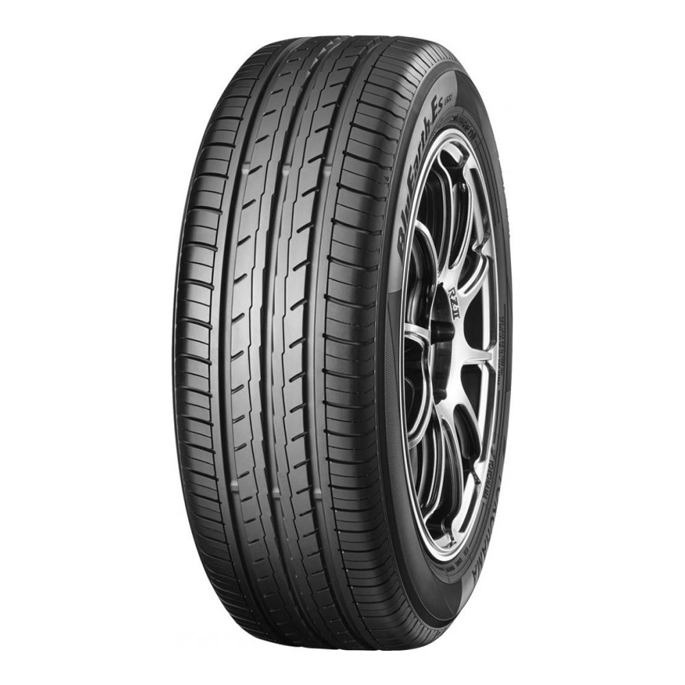 Yokohama  185/55/15  V 82 ES32